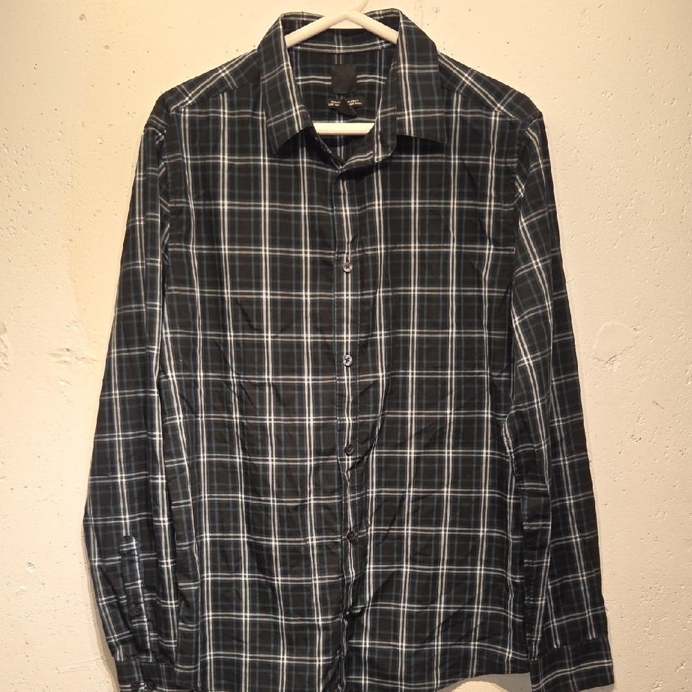 H&M Men's Slim Fit Black, Green & White Plaid Button Down Shirt (Large)